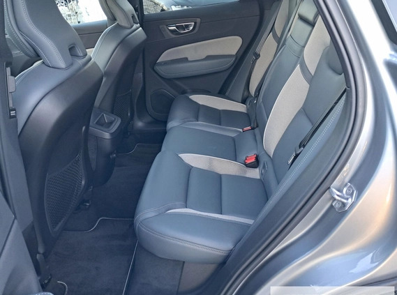 Volvo XC 60 cena 149900 przebieg: 97020, rok produkcji 2019 z Pyskowice małe 326